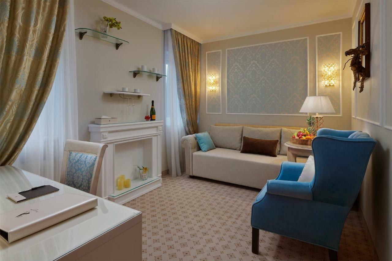Honour And Grace Hotel Jachymov Luaran gambar